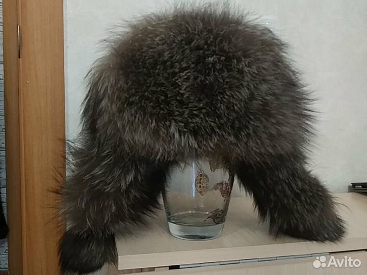 Женская шапка
