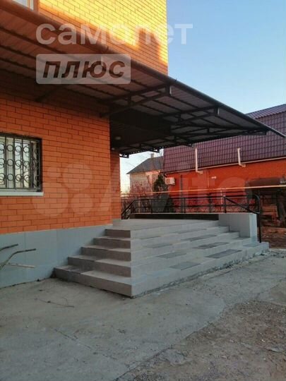 Дом 378 м² на участке 7,9 сот.