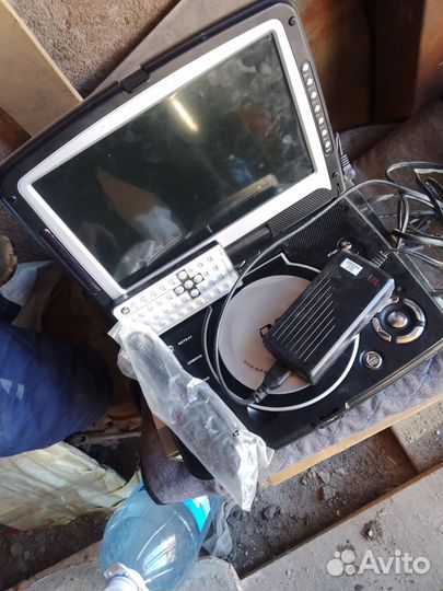 Телевизор с dvd