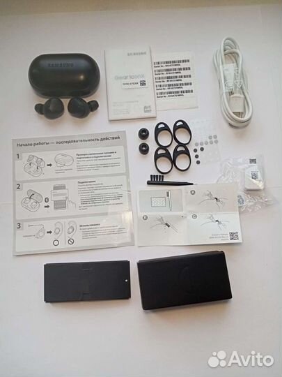 Беспроводные наушники samsung gear iconx