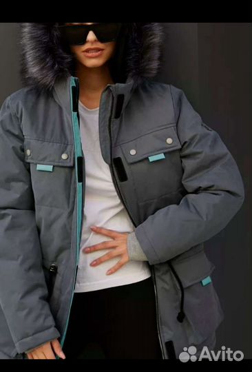 Парка женская с натуральным мехом новая 50