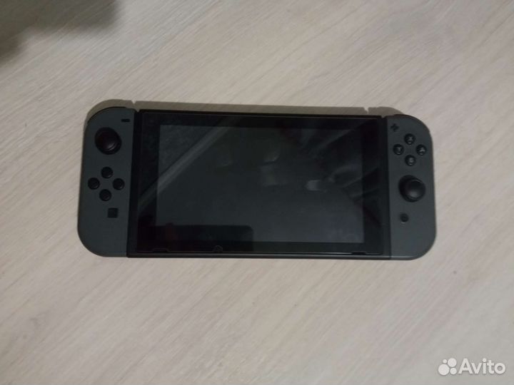 Nintendo switch и много игр
