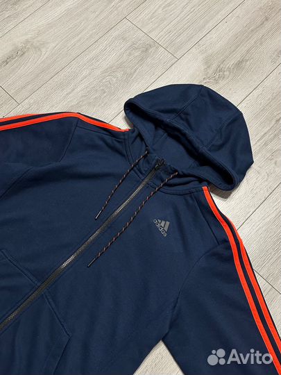 Кофта Adidas Essentials(M)