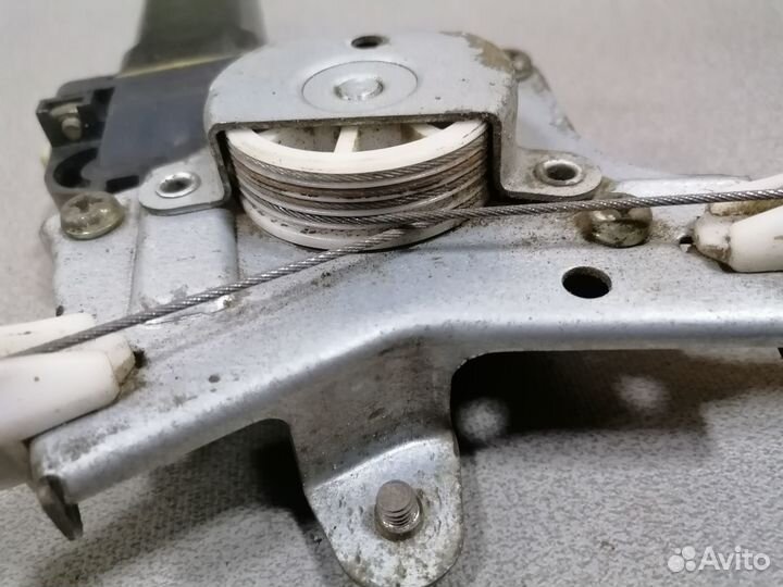 Стеклоподъемник передний правый Kia Joice 1999-200