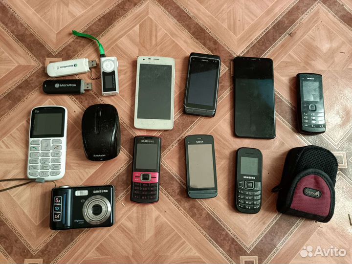 Продам nokia n8