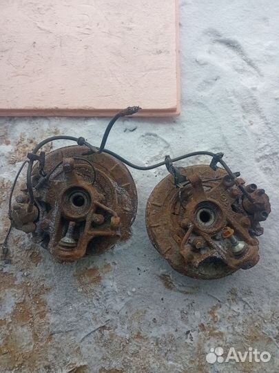 Кожух тормозного диска задний левый правый W164