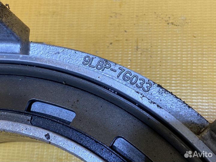 Центральный суппорт АКПП Ford Kuga II 2.5 6F35