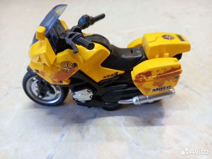 Мотоцикл инерционный