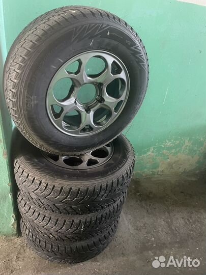 Продаю колеса на УАЗ