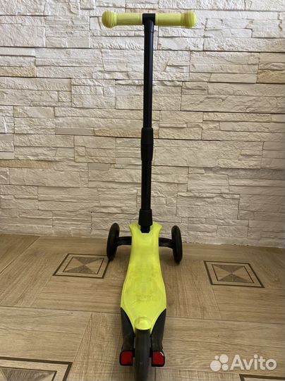 Самокат детский трехколесный