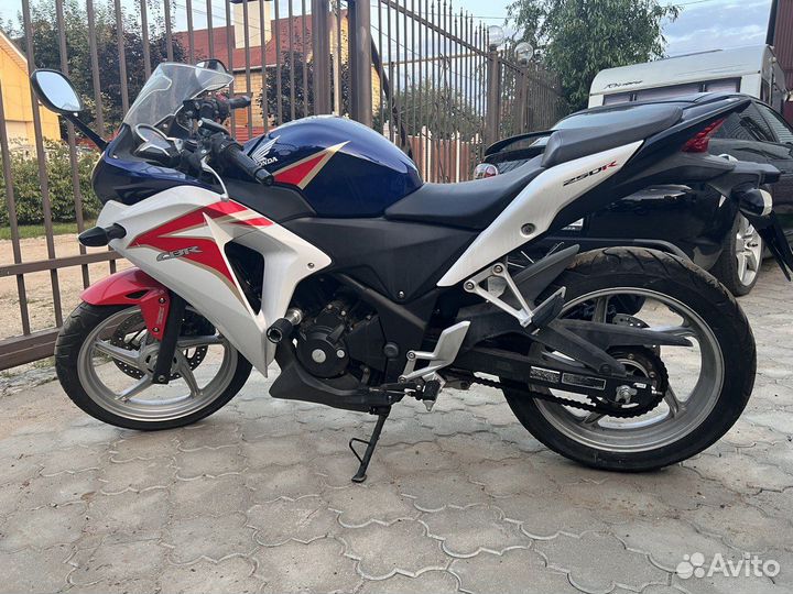 Honda CBR 250R
