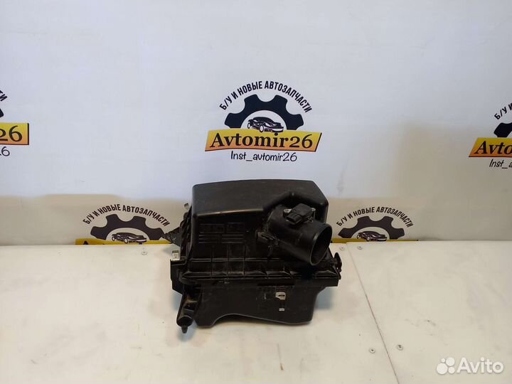 Корпус воздушного фильтра Toyota Camry V50, (2,5L)