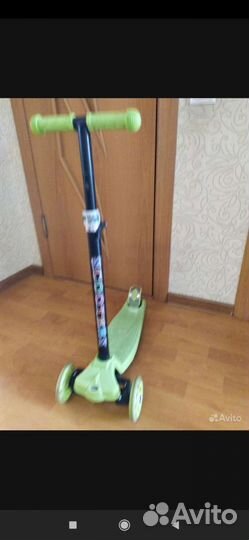 Самокат детский трехколесный