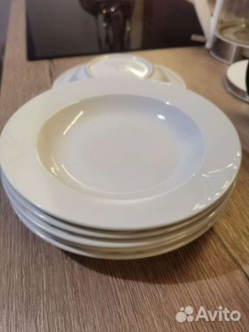 Тарелки фарфор, ложки