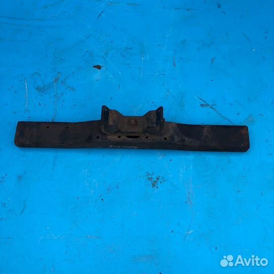 Балка передняя поперечная KIA Sorento 1 2002-2009