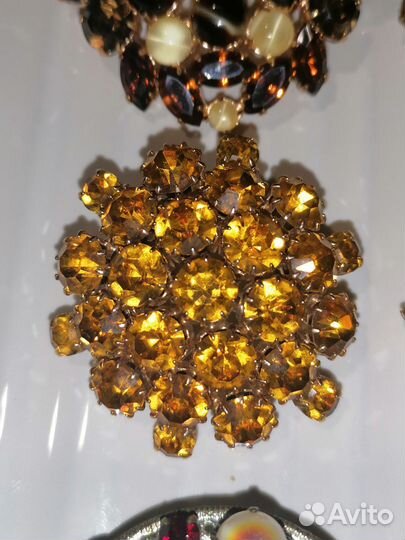 Винтажные броши Чехословакия