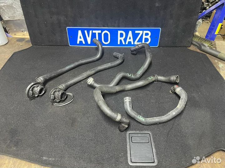 Патрубки шланги охлаждения на Мерседес к3