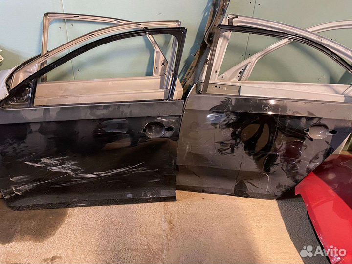 Двери на Volkswagen Polo. Крыло LADA Largus