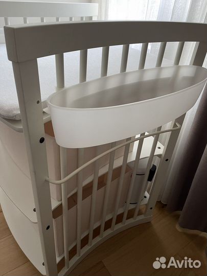 Пеленальеый стол Stokke