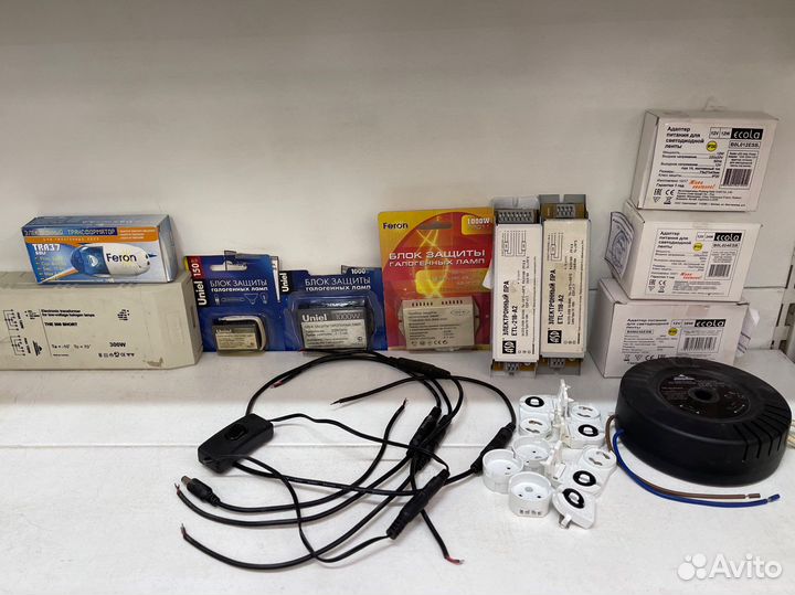 Трансформатор и блок питания