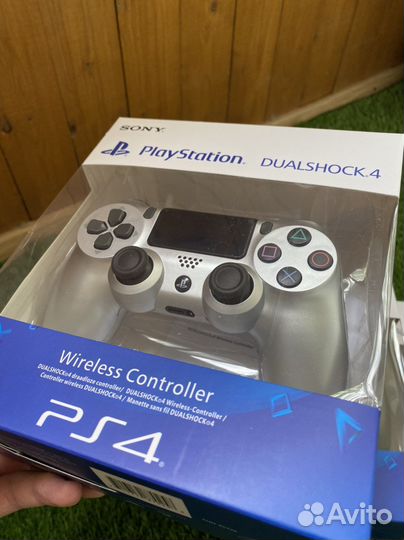 Геймпад Sony PS4