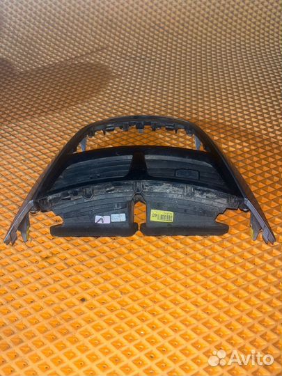 Рамка магнитолы Hyundai Solaris