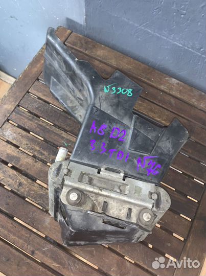 Радиатор Audi A8 D2 3.3 tdi дополнительный