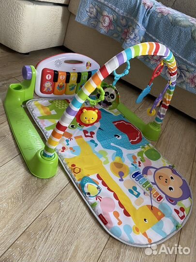 Развивающий коврик с пианино