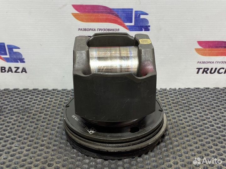 Поршень двс Volvo VNL