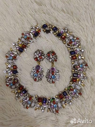 Колье ожерелье серьги коплект с камнями бижутерия