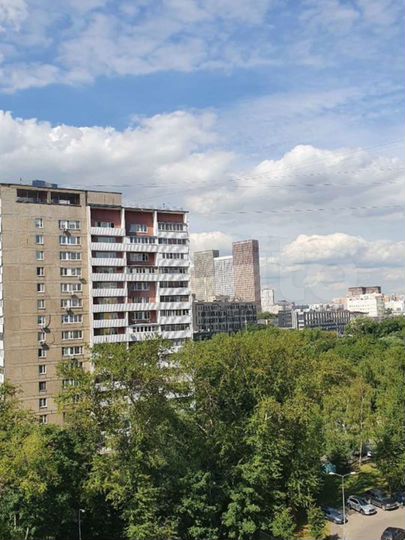 Комната 14 м² в 2-к., 10/25 эт.