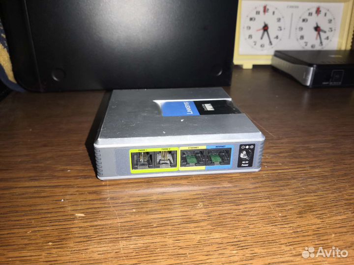 Адаптер для VoIP-телефонии Linksys SPA2102