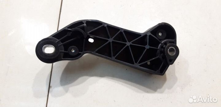 Кронштейн педали акселератора