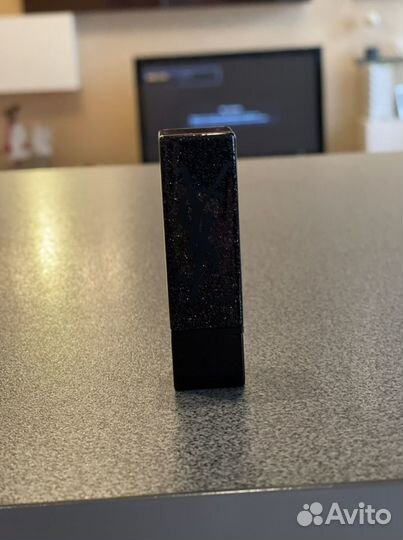 Помада Yves Saint Laurent