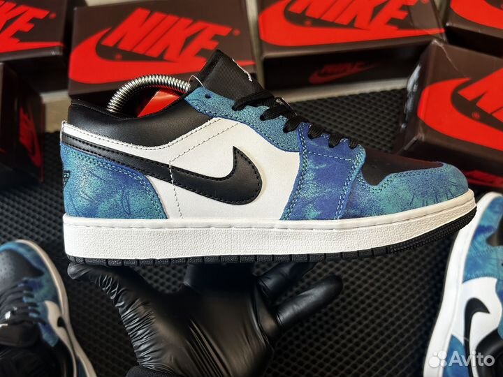 Кроссовки Nike Air Jordan 1 Low (Tie Dye)