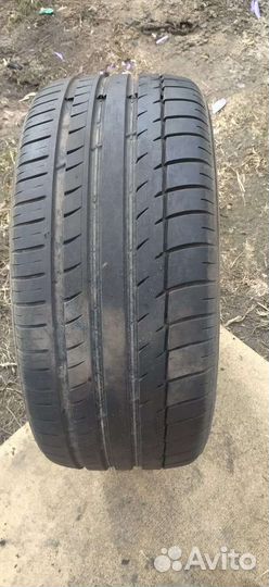 Michelin  Defender XT 2.25/4.5 R17