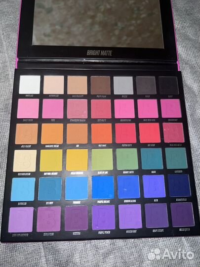 Палетка теней Beauty Bay Bright Matte