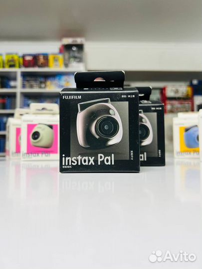 Компактный фотоаппарат Fujifilm Instax Pal Limited