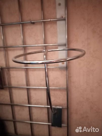 Держатели для головных уборов