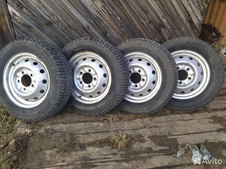 Колеса на ниву r16 205 70