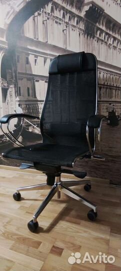 Компьютерное кресло