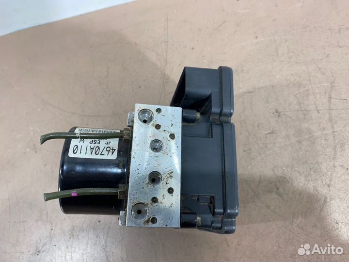 Блок abs Mitsubishi Outlander 2 CW6W 6B31 2012