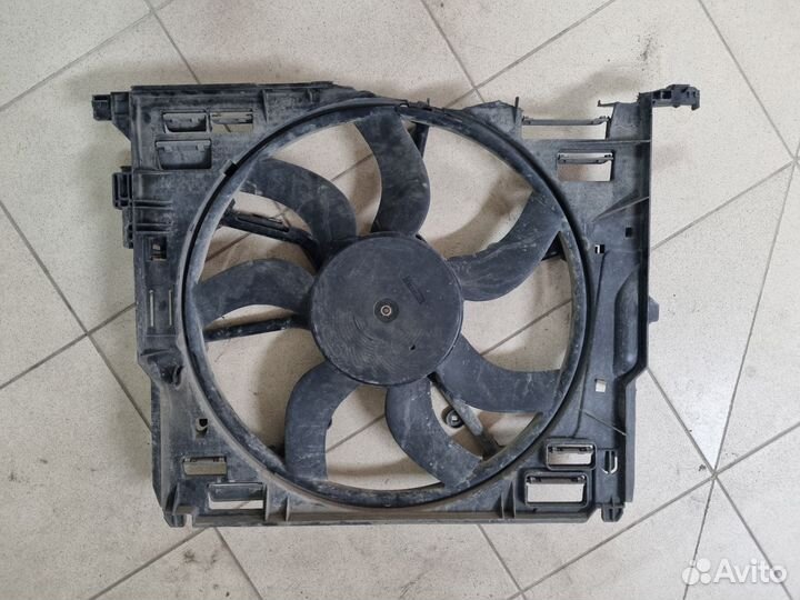 Вентилятор охлаждения bmw f10 2015г