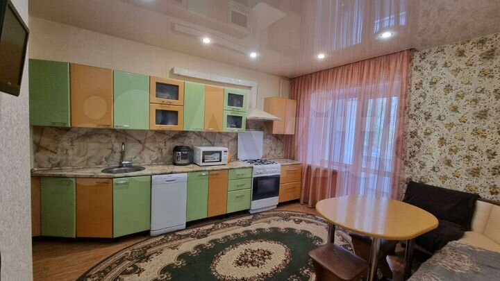 3-к. квартира, 114 м², 2/9 эт.