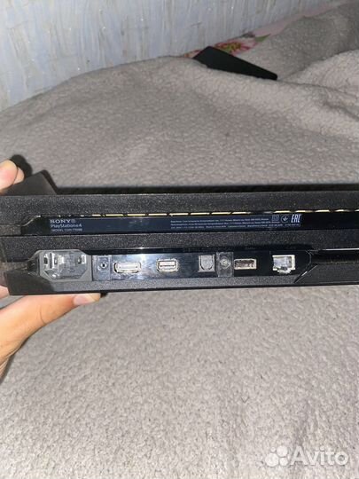 Sony playstation 4 PS4 pro 1tb