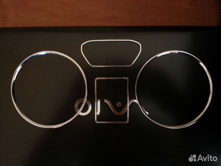 Кольца и рамки в приборную панель Октавии mk1 (A4)
