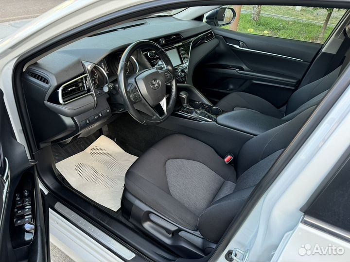 Toyota Camry 2.5 AT, 2019, 60 500 км