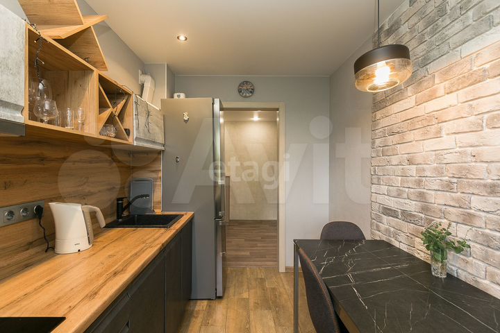 2-к. квартира, 56 м², 3/5 эт.