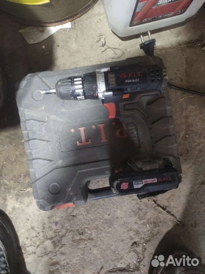 Шуруповерт pit 18w