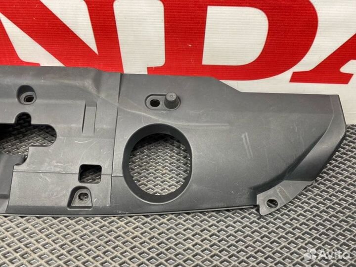 Накладка рамки радиаторов Honda Cr-V3 RE K24A